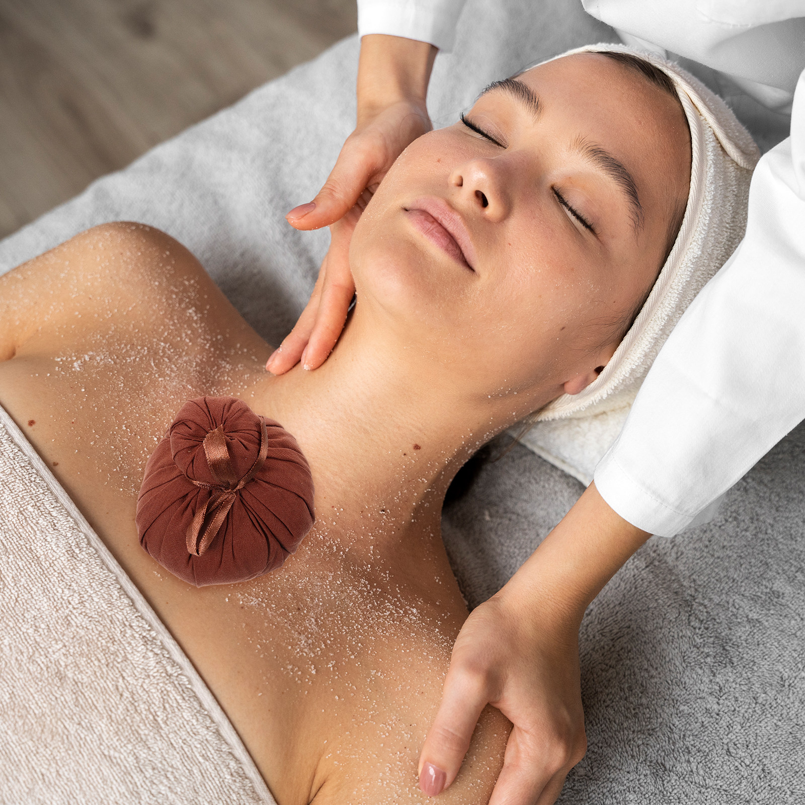 2Pcs Thai Herbal Spa Ball Cott - Spa Wellness Thai recensie en prijs